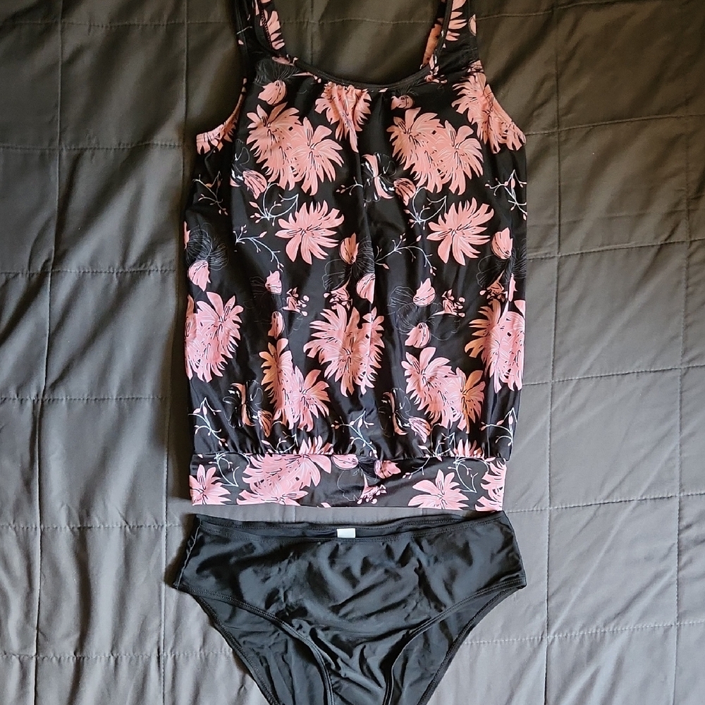 Floral Black and Pink Tankini Swimsuit